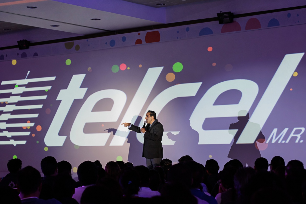 Telcel · Show room para experiencia de producto · imagen 4